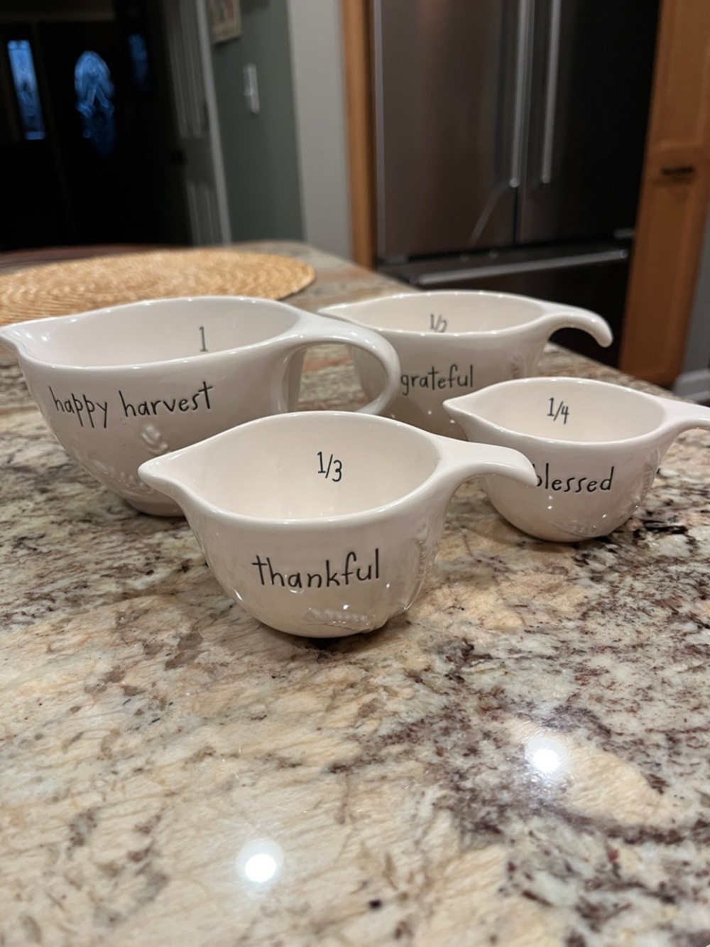 Rae Dunn Cream 'happy harvest' Ceramic Measuring Cups Set - Picture 2 of 3